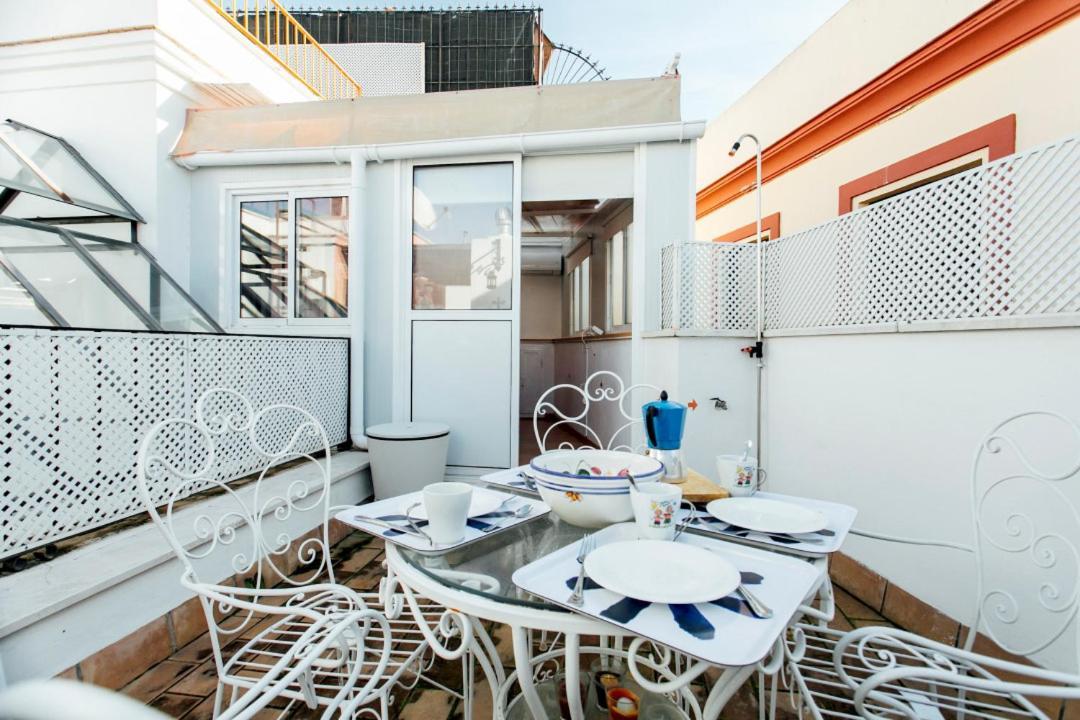 Bright Duplex W/ Terrace *