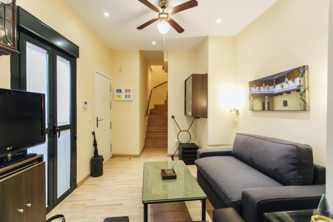 Apartamento Bright Duplex W/ Terrace Sevilla
